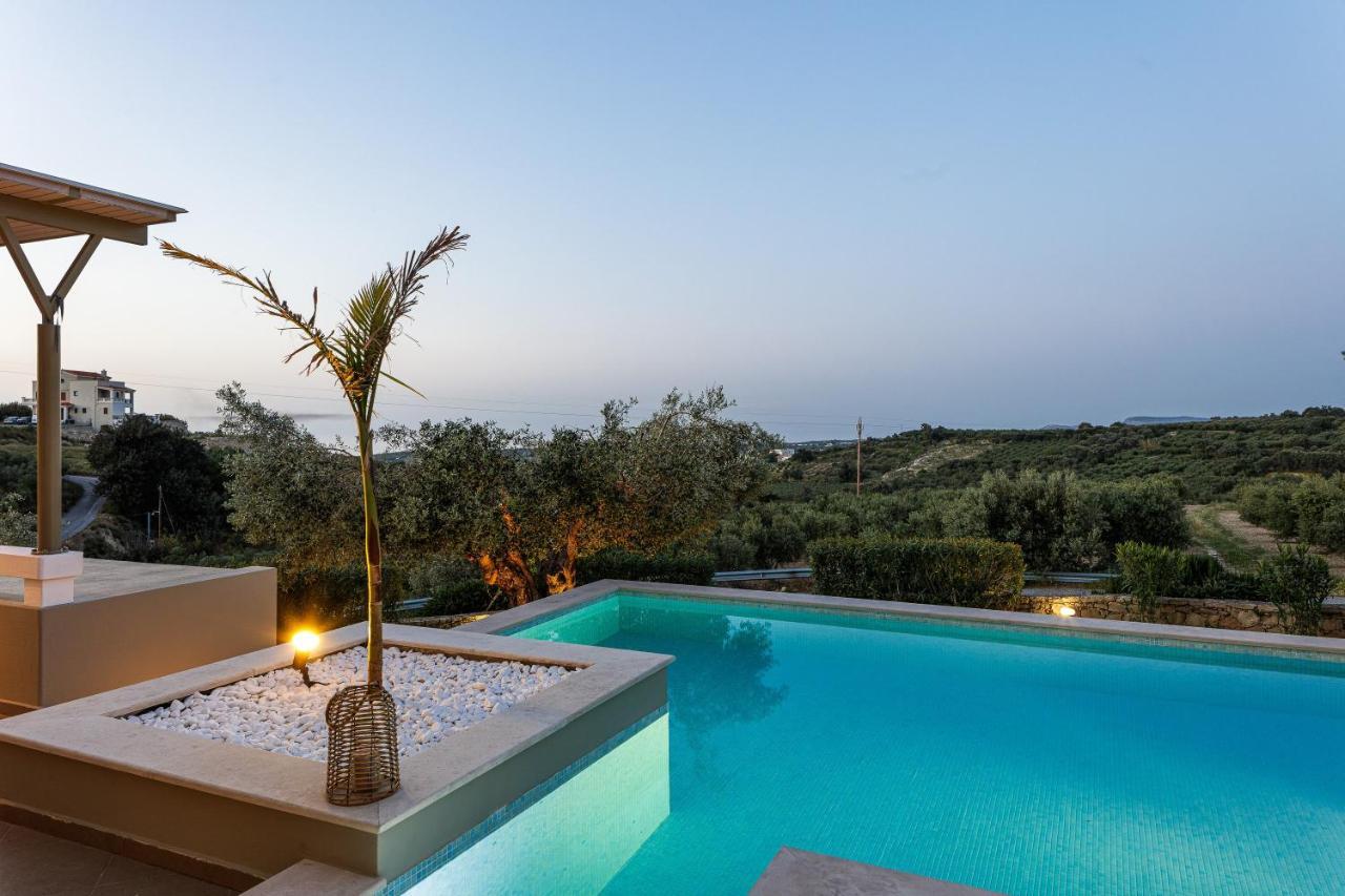 Rizes Villa With Jacuzzi & Heated Pool Agia Triada Zewnętrze zdjęcie