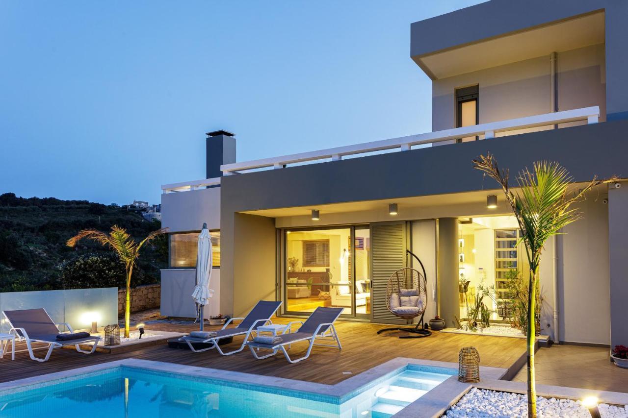 Rizes Villa With Jacuzzi & Heated Pool Agia Triada Zewnętrze zdjęcie