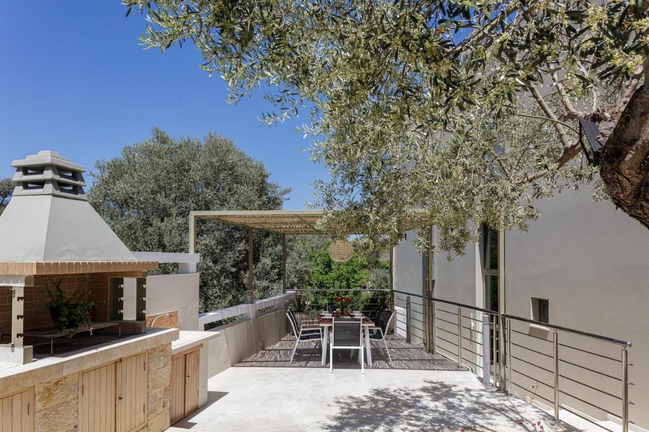 Rizes Villa With Jacuzzi & Heated Pool Agia Triada Zewnętrze zdjęcie